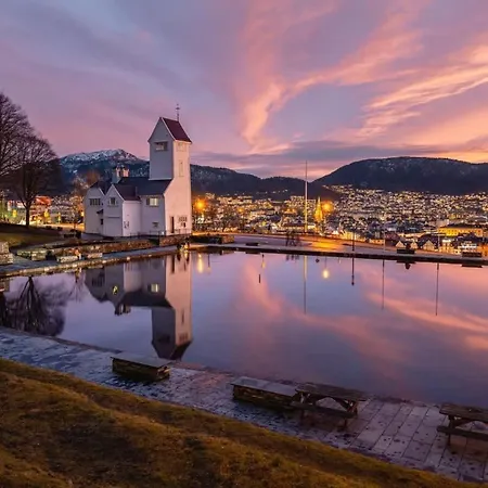 Dinbnb I 350m To Bryggen I Renovated 2023 I Quiet Apartment Bergen