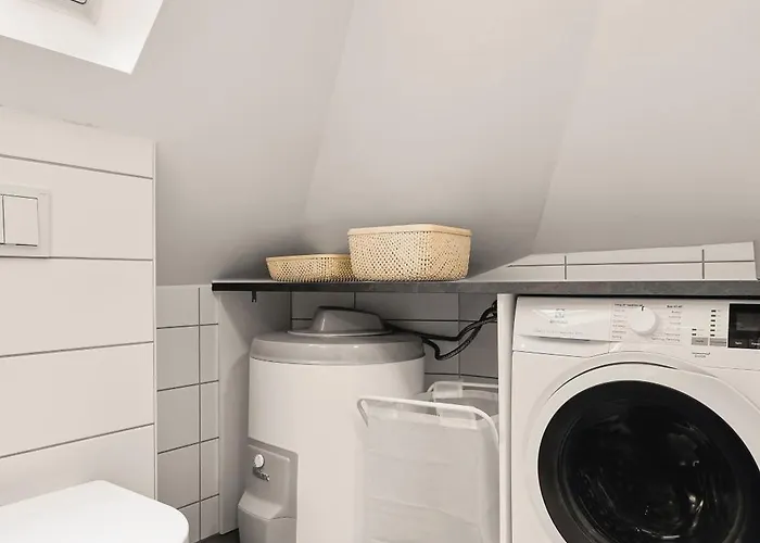 Dinbnb I 350m To Bryggen I Renovated 2023 I Quiet Apartment